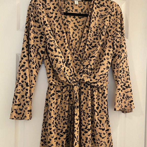 Top Shop Leopard Dress - Picture 2 of 3